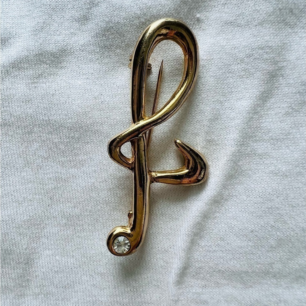 Brooch . Vintage Brooch. Gold finish Music sign with rhinestone. - Picture 2 of 3